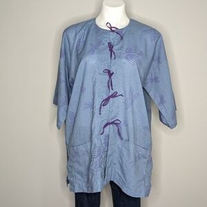 ✨3/$15 Bahama Hand Prints blue purple tie closure top L
